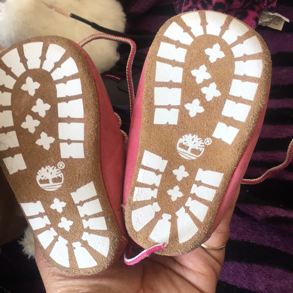 Pink timberlands - Picture 4 of 6